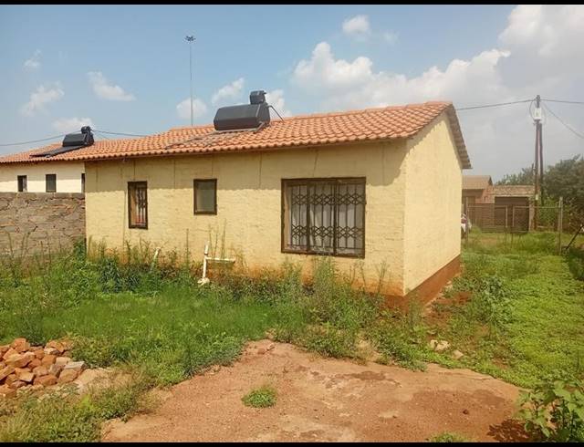 2 BEDROOM HOUSE FOR SALE IN SOSHANGUVE SOUTH